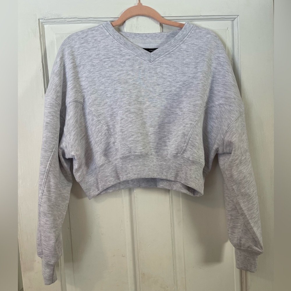 Forever 21 cropped sweatshirt